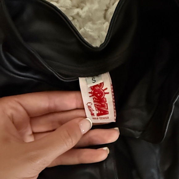 HALLOWEEN Cat-women Black Full-Length Jumpsuit - Picture 2 of 4